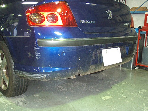 横浜市都筑区のプジョー 407 ボディ全体修理